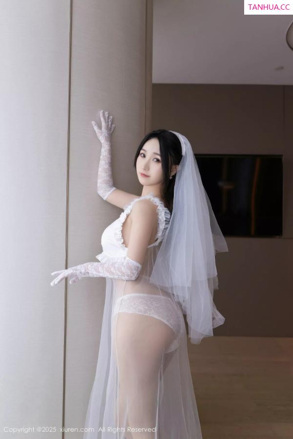   [XiuRen]高清写真图 2025.10.15 No.10871 杏子Yada 轻透白纱第12张图片